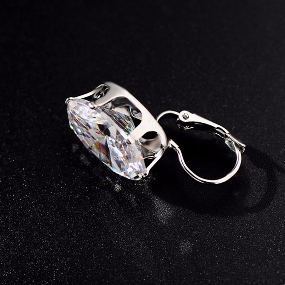 Stunning Drop Imitation Diamond Silver Earrings - Picture 7 of 10